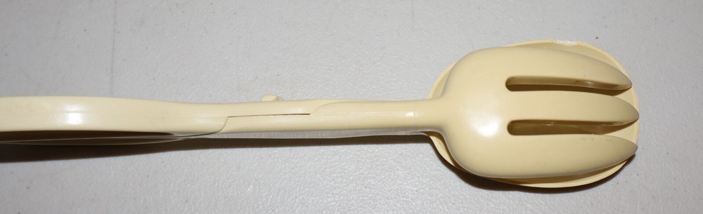 Vintage Plastic Spoon Fork Salad Tongs