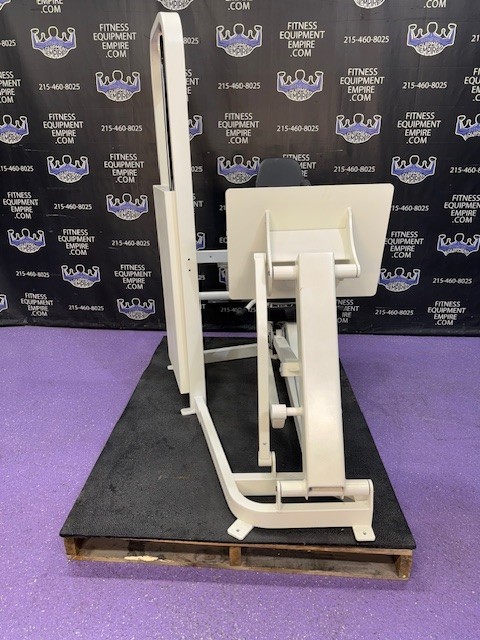 Cybex VR2 Seated Leg Squat Press w / 500 Lb Stack - Belt Driven - Beast