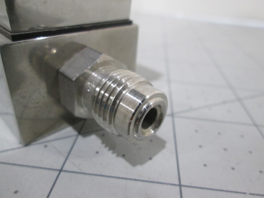 Unit, UFC-1000, Mass Flow Controller, N2, 10 SLM, Used