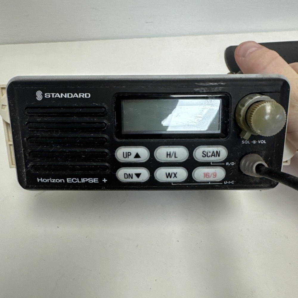 Standard Horizon ECLIPSE + Radio - Untested