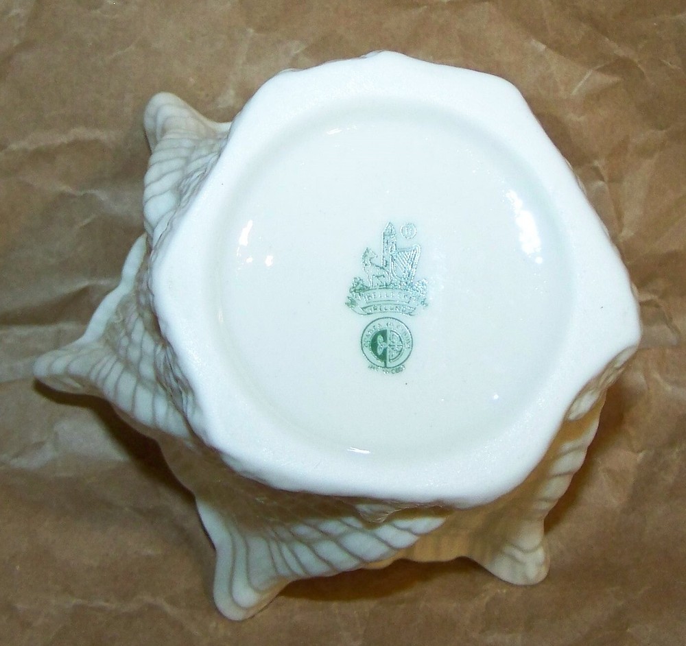 IRISH BELLEEK LIMPET BOWL - SIX POINT (M)