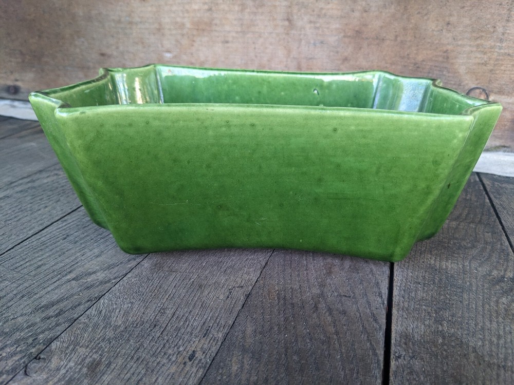 Vintage UPCO Solid Green Rectangular Planter #592