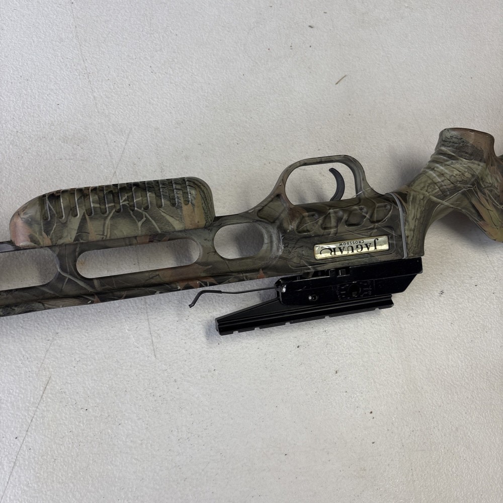Jaguar PL Crossbow Without Limbs - Woods Leaf Camo