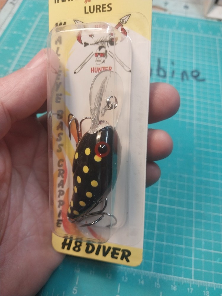 Head Hunter Crankbait Nip 8-10 Ft Same As Bandit 200