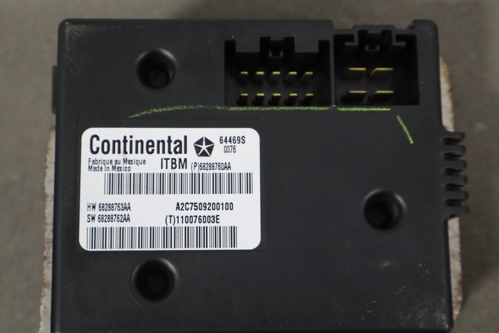 2013-2018 Ram 2500 Dash Mounted Trailer Brake Controller & Module OEM