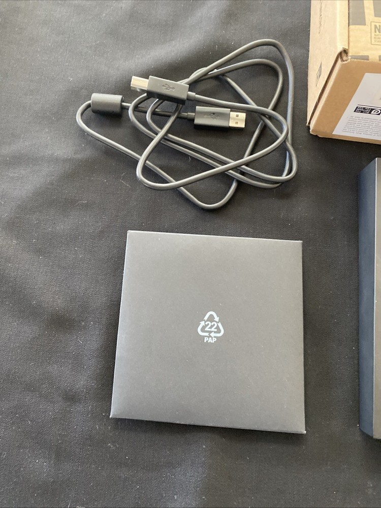 Native Instruments MASCHINE MIKRO MK3 Drum Controller USED