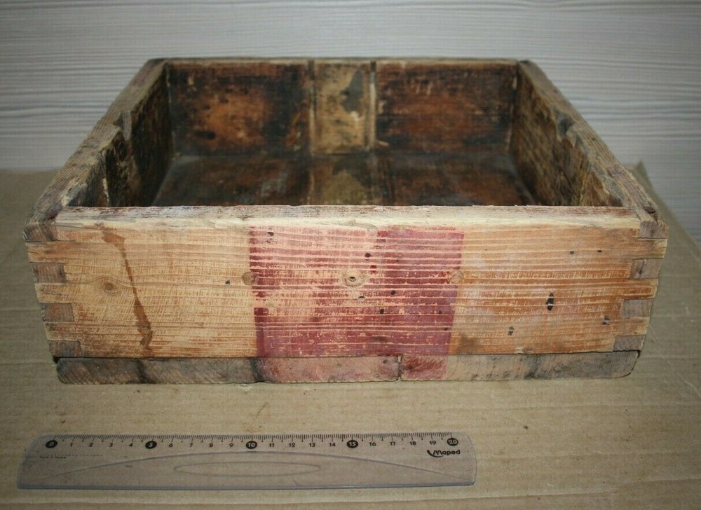 WW2 Original German Box Holzmine 42