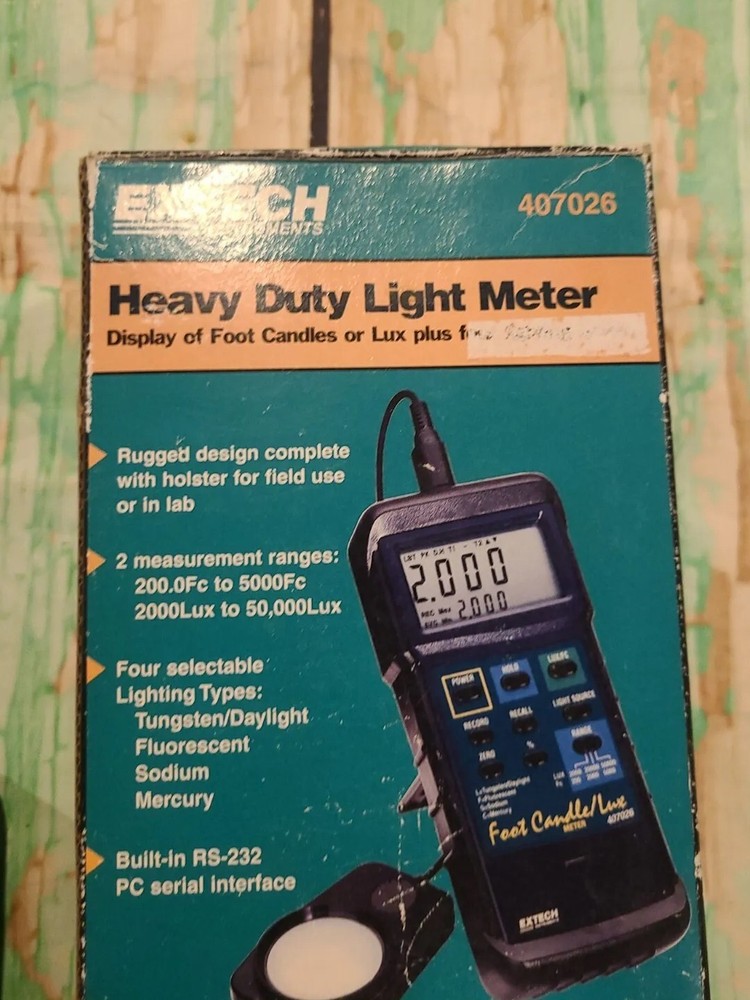 Extech Light Meter 407026 Foot Candle Lux Heavy Duty Light Meter