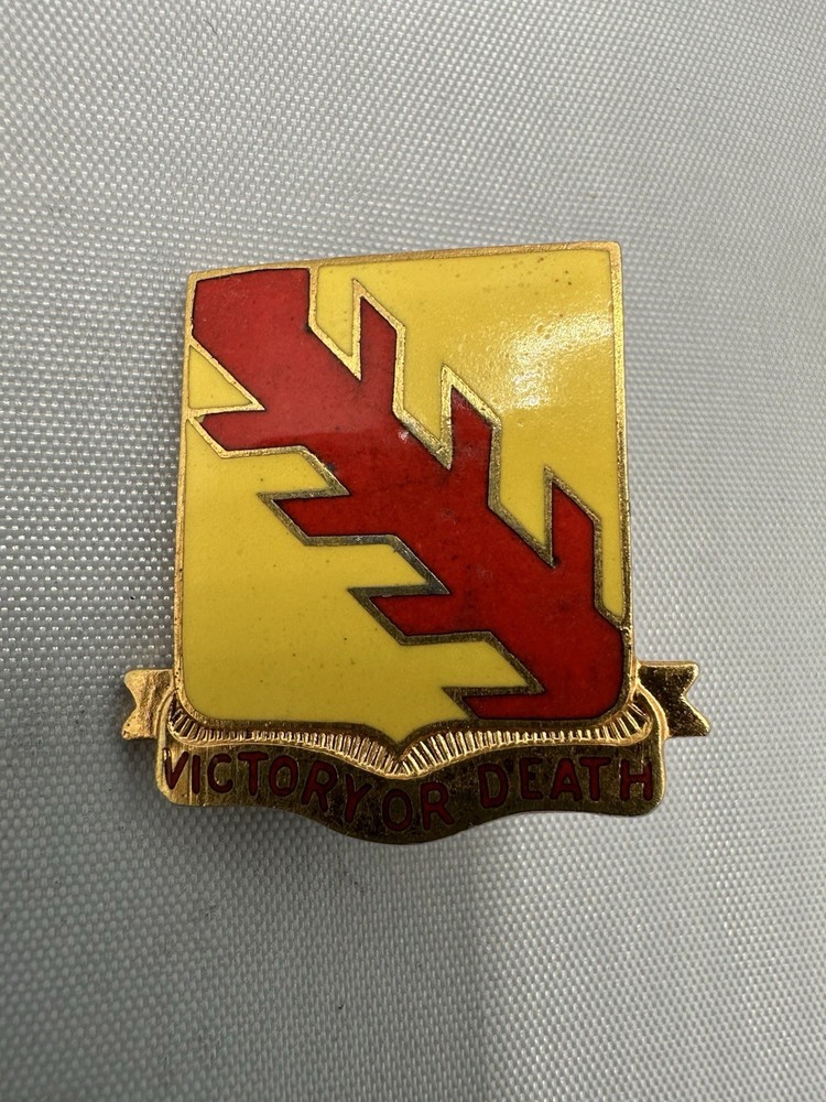 Army 2nd Armor  DI / DUI / crest (2o)