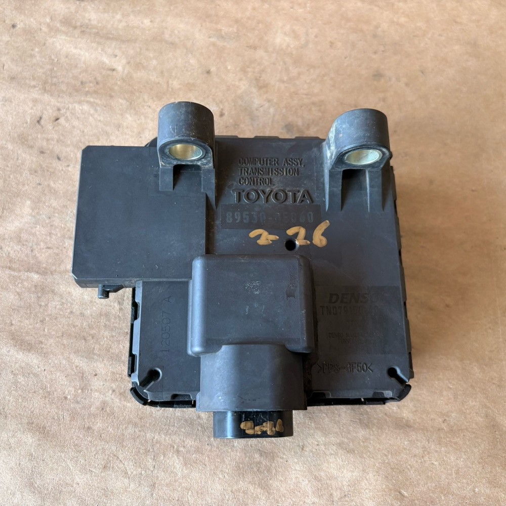13 Lexus RX350 3.5L Transmission Computer Control Module Unit TCU 89530-0E060
