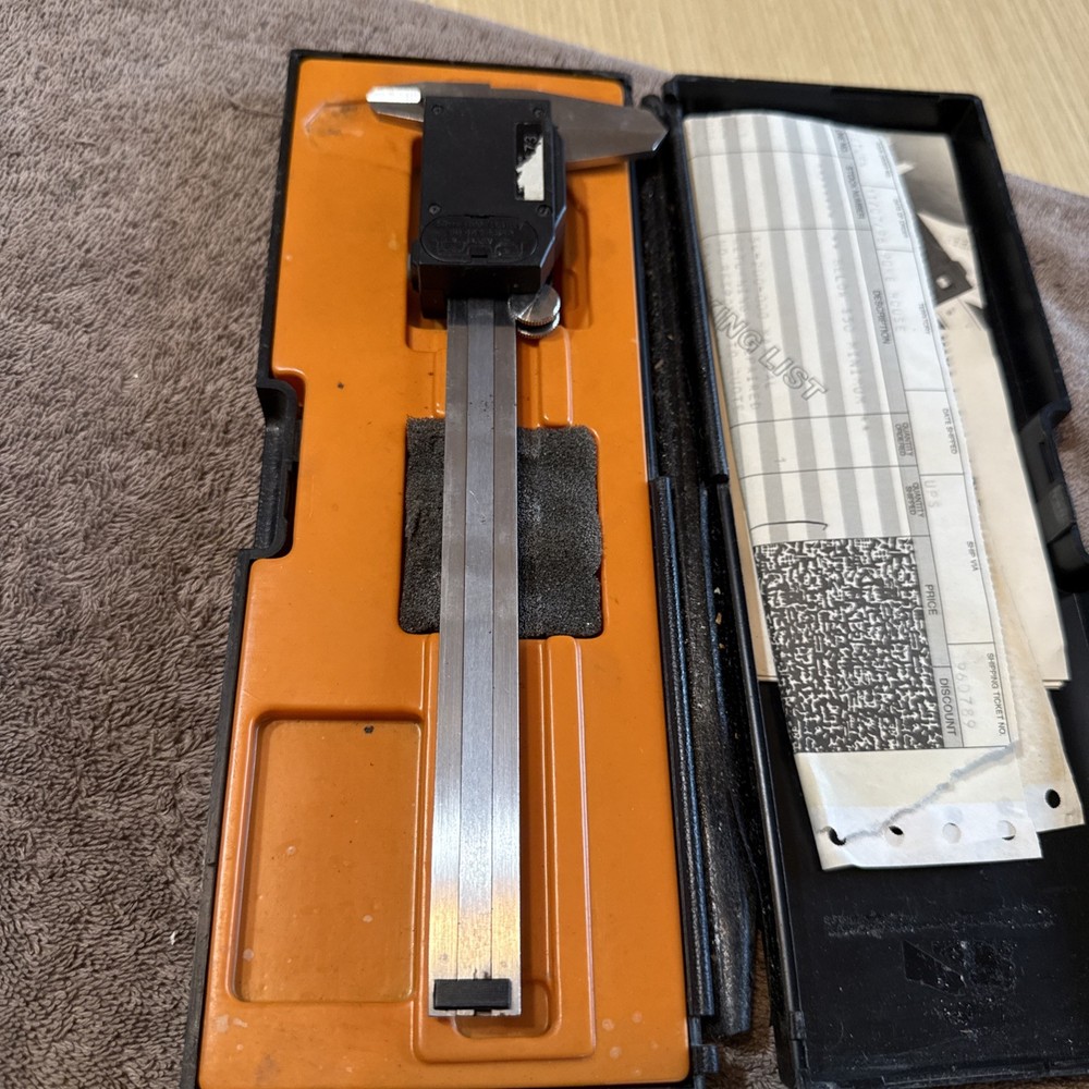 Fowler & NSK Max-Cal Electronic Digital Caliper with Case