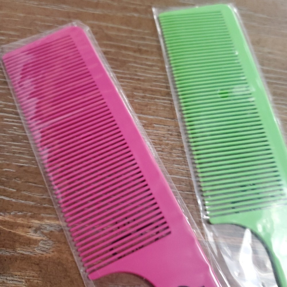 Babyliss 4 Barbers Essentials 4 Comb Kit 4 Colors 9" Clipper Combs