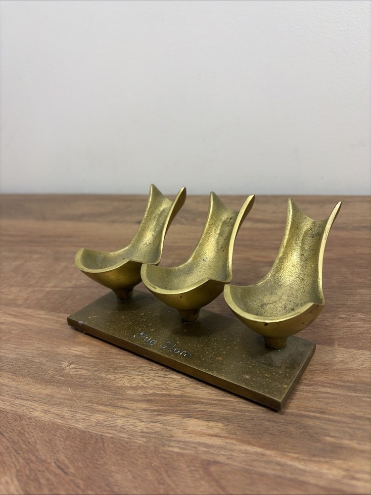 Vintage RARE Solid Brass Metal PIPE STAND Pug Stand Solid Brass Base USA Triple