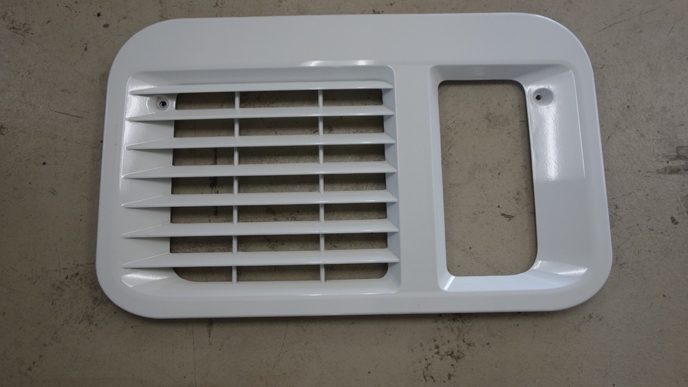 Navistar Outer Panel Assembly 6112878c4