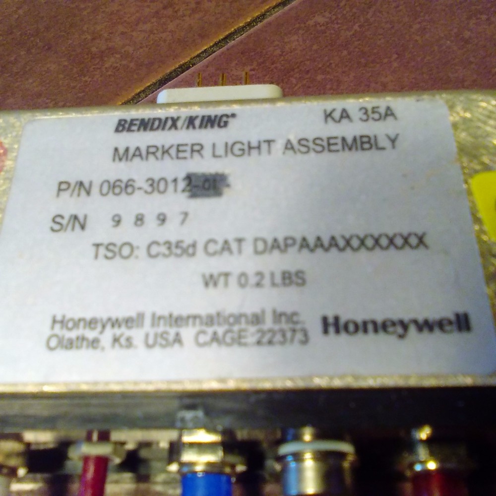 King KA-35A Marker Lights, 066-3012-01.
