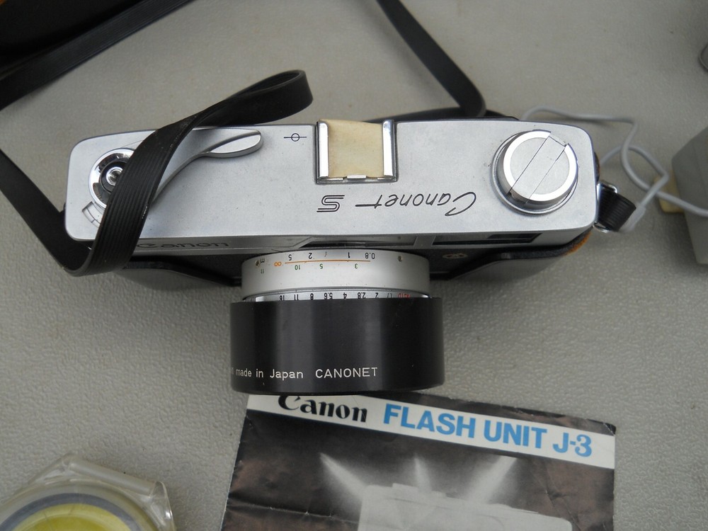 Canon Canonet S 35 mm Camera W/J-3 Flash Leather Camera Case Untested
