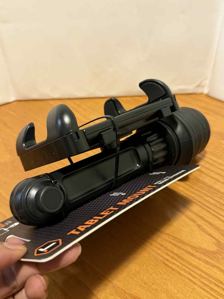 Toughtested Tablet Mount With/Avec Boom Extension