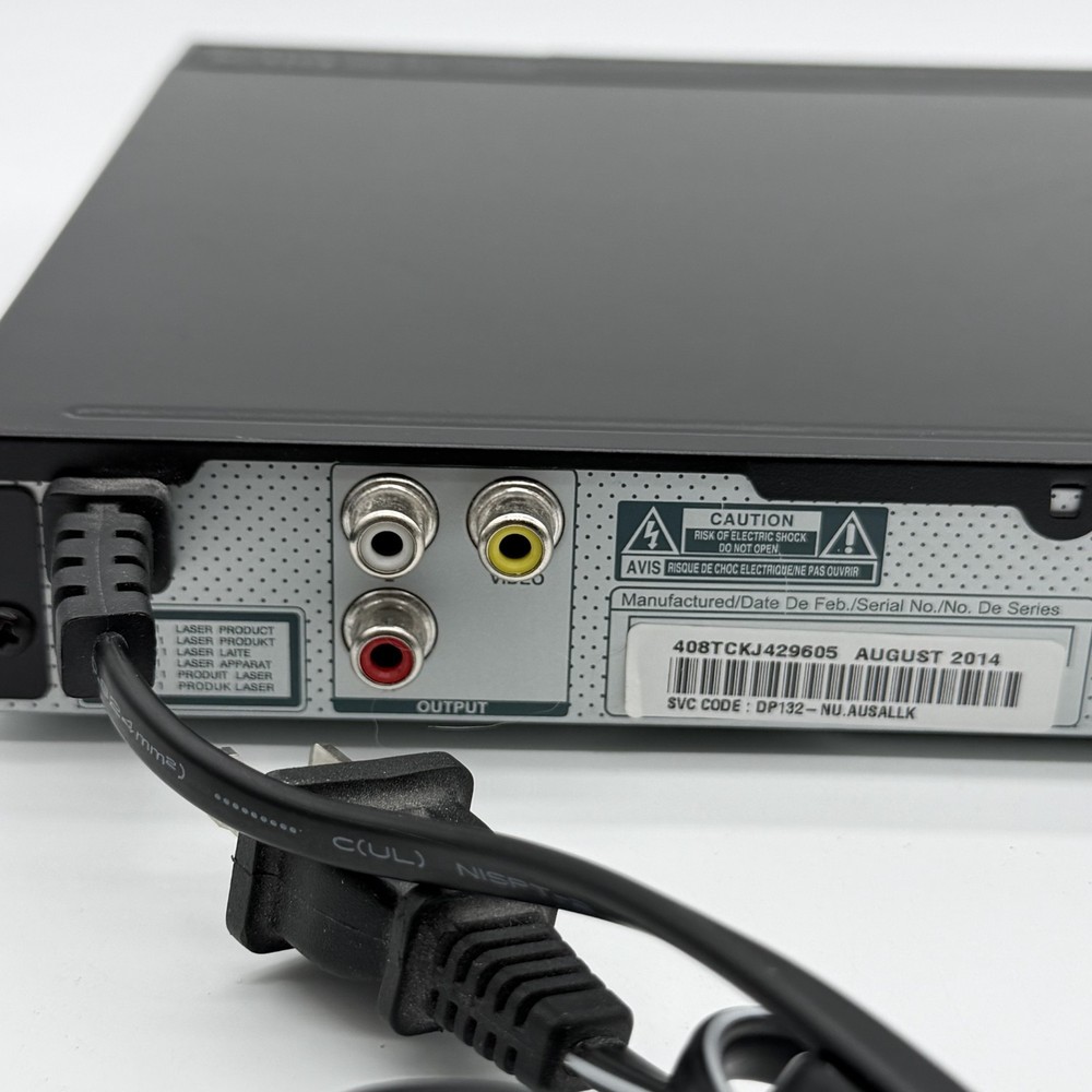 LG DVD CD USB Player USB Direct Recording & DivX Playback DP132