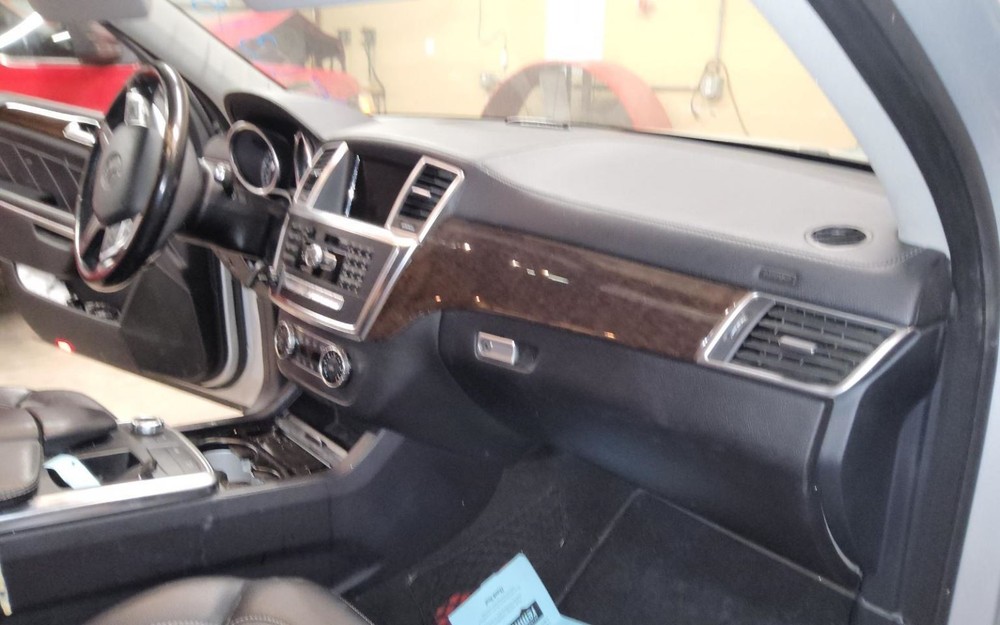 Mercedes-Benz GL450 2014 Left Quarter Panel Used 2301