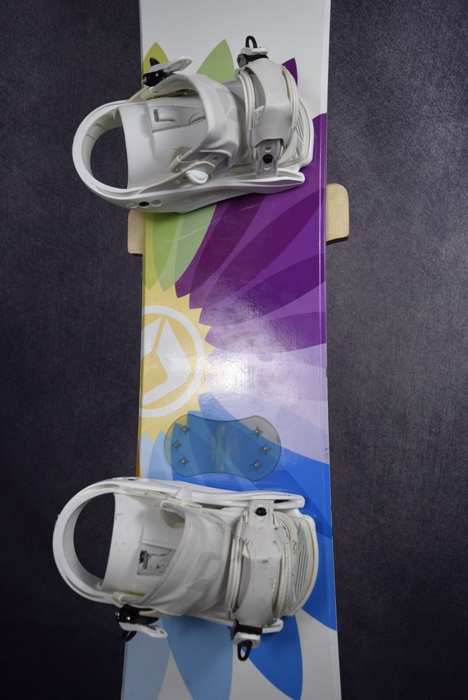 SAPIENT SNOWBOARD SIZE 145 CM WITH SAPIENT MEDIUM BINDINGS