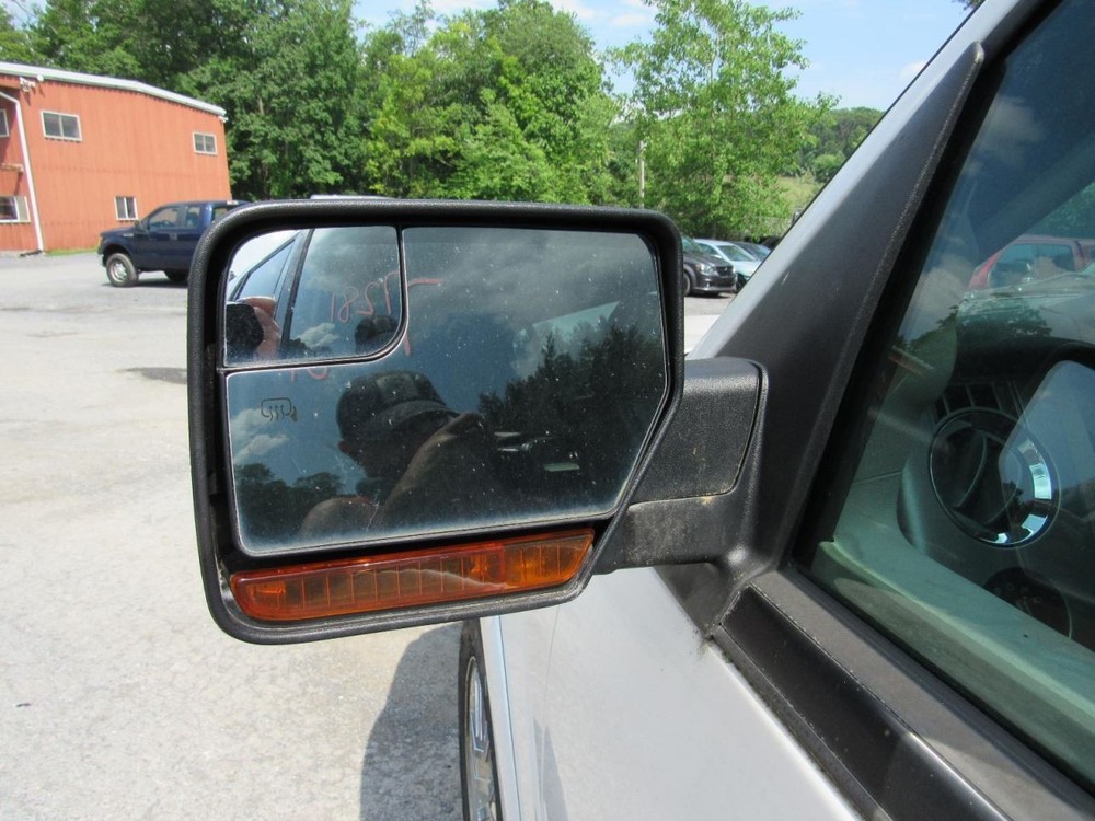 EXPEDITON 2009 Glove Box 1058528