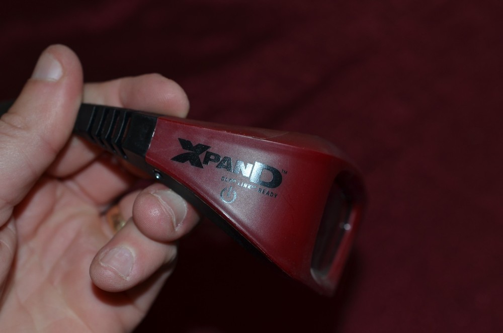 Xpand dlp link ready glasses red A102