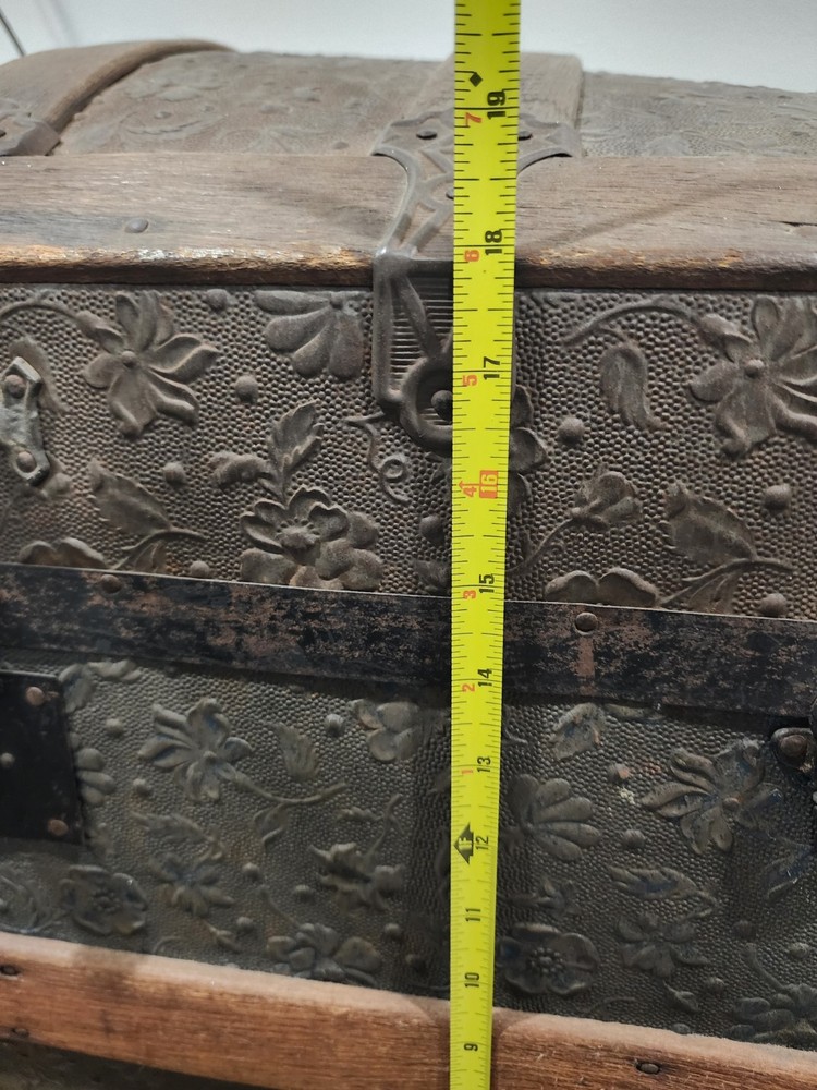 Antique Steamer Trunk With Wheels