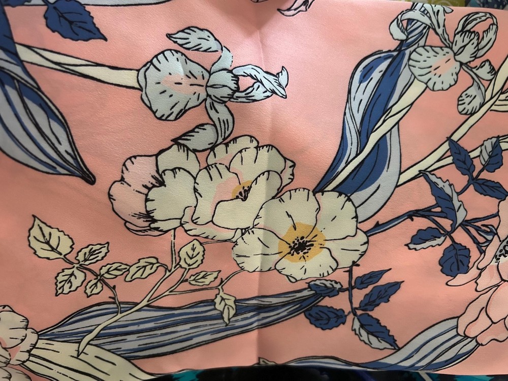 Silk Purse Bow Charm