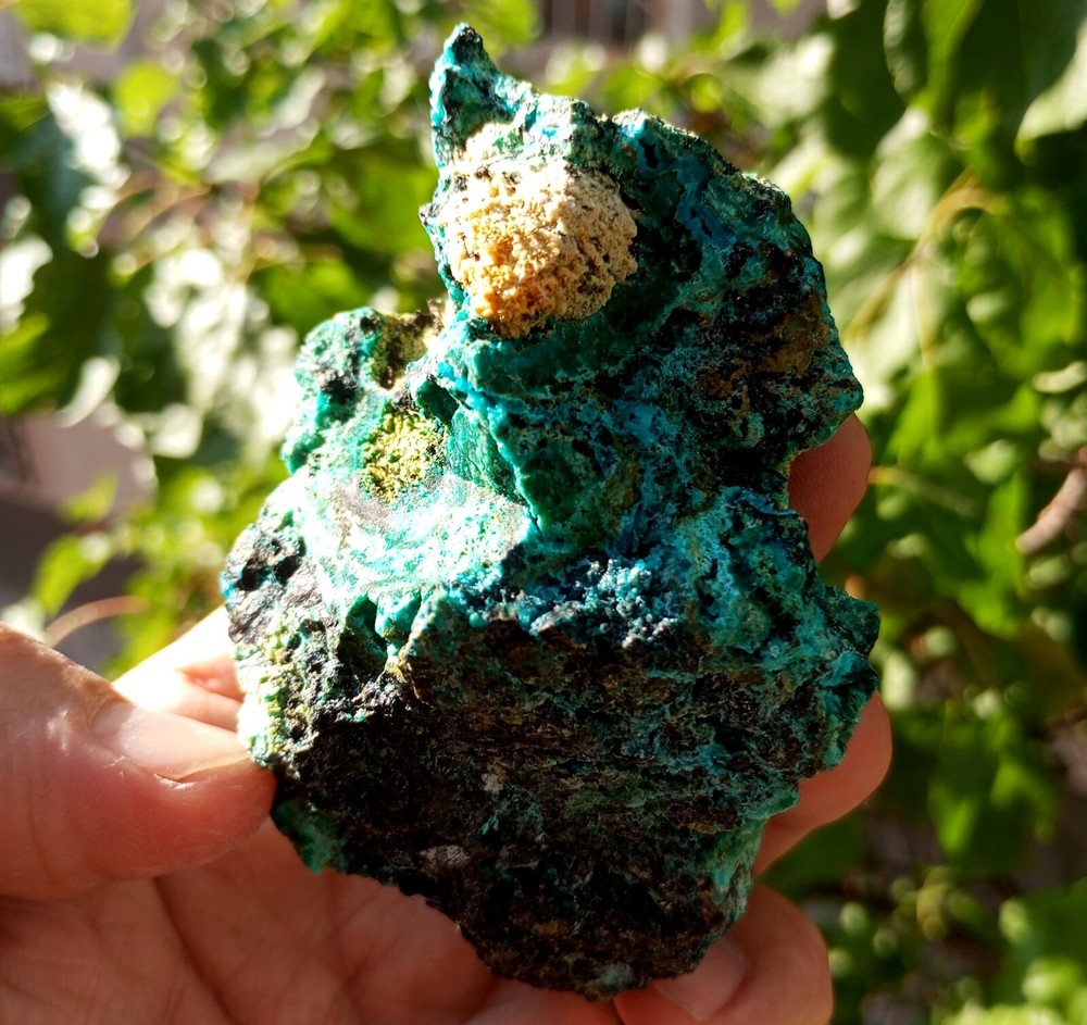 Marvelous Color Aurichalcite