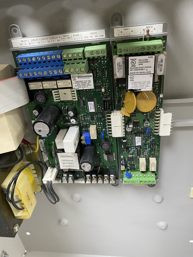 GE EST 7200001-03 FIRE ALARM CONTROL PANEL