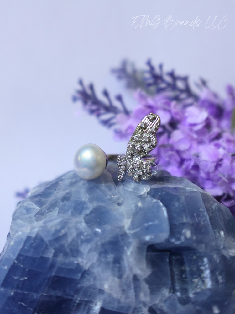 Butterfly Pearl Ring