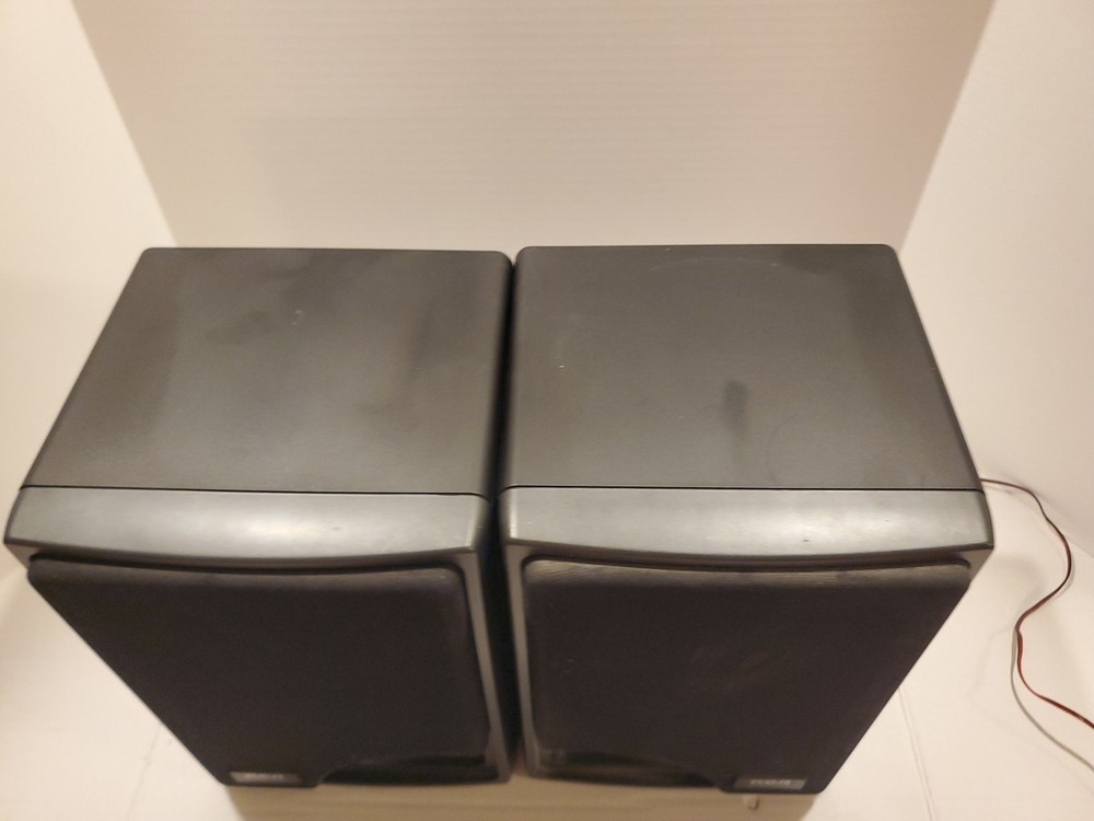 RCA Bass Reflex System Speakers RP-8563