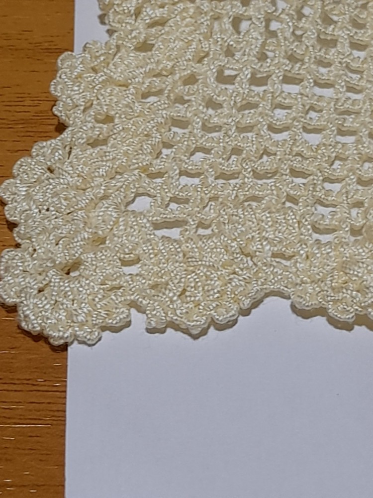 VINTAGE 18 GRAM CROCHET DOZER