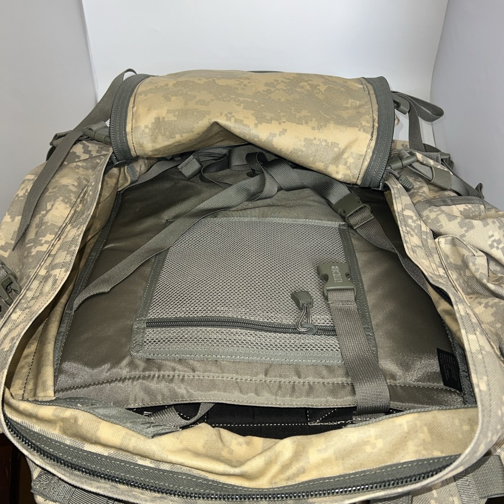Big tactical backpack BlackHawk! Hydration Camo , Rare
