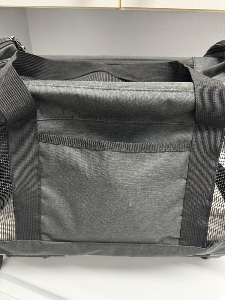 Rolling Pet Carriers With Wheels