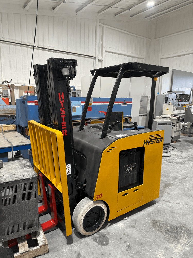 2002 Hyster E30HSD Forklift