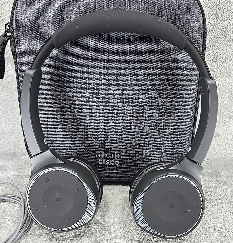 Cisco Headset 730, Wireless Dual On-Ear Bluetooth Headset - Black