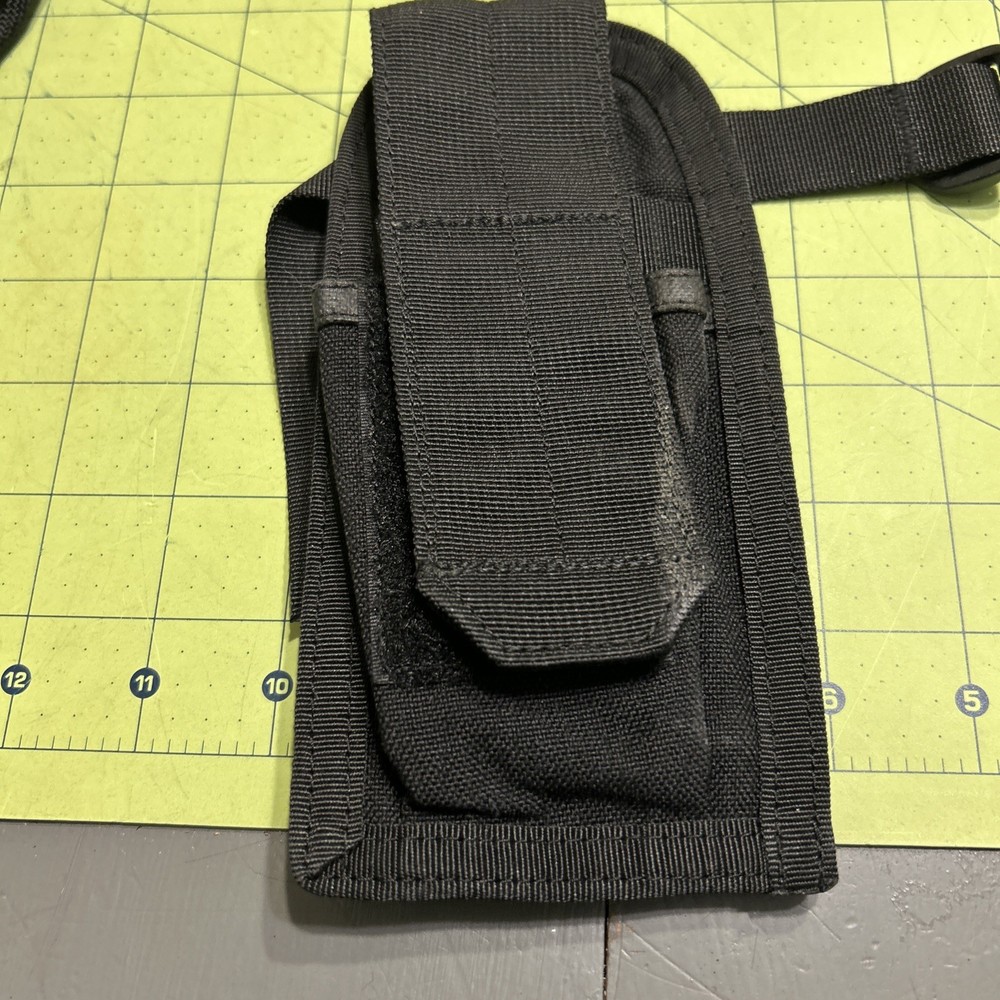 Tactical Molle Flashlight Holder Nylon Belt Holster Flashlight Torch Case Pouch