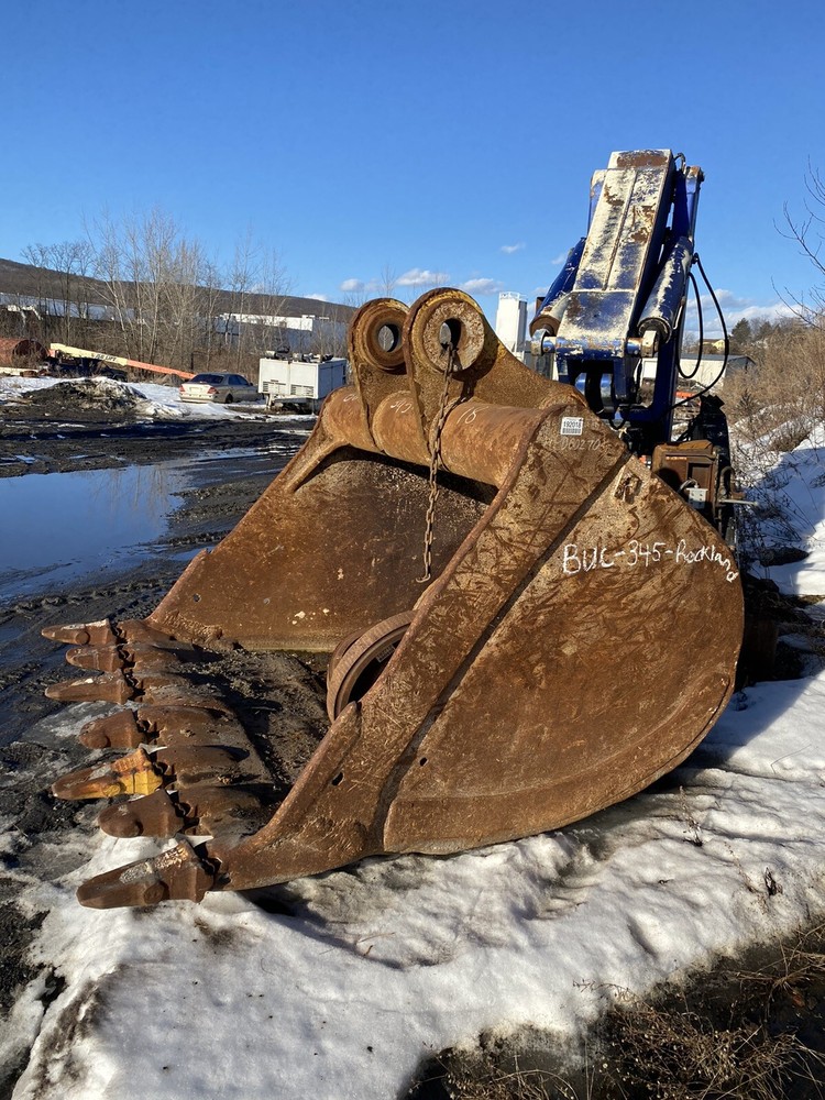 Caterpillar 345. Bucket 72 Inch Wide
