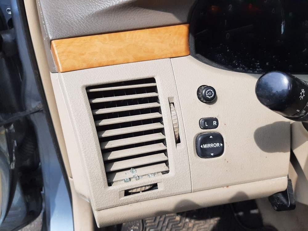 AVALON 2007 High Mounted Stop Light 1040465