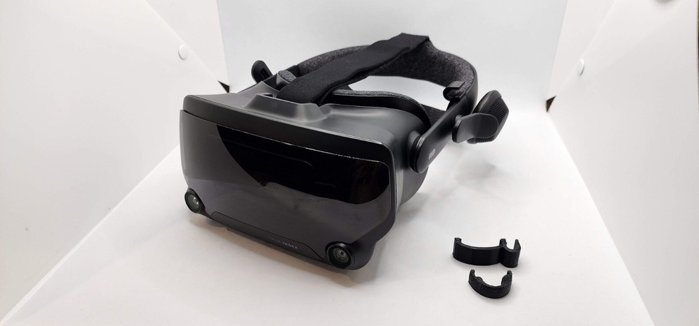 VALVE INDEX VR Virtual Reality HEADSET ONLY + Face Cushion - GREAT Condition