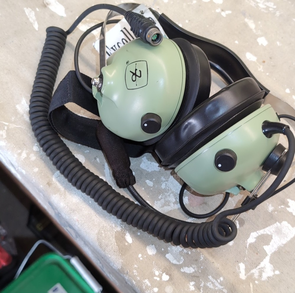 David Clark H9940 Headset with Microphone