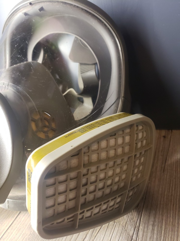 3M Full Face Respirator 6800 M