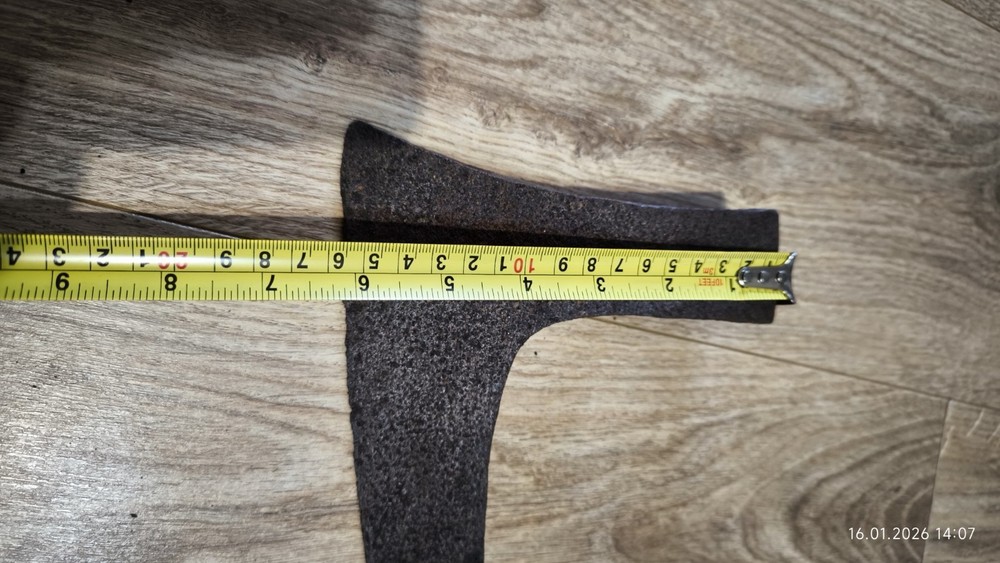 RARE QUALITY FORGED AXE HEAD HATCHET