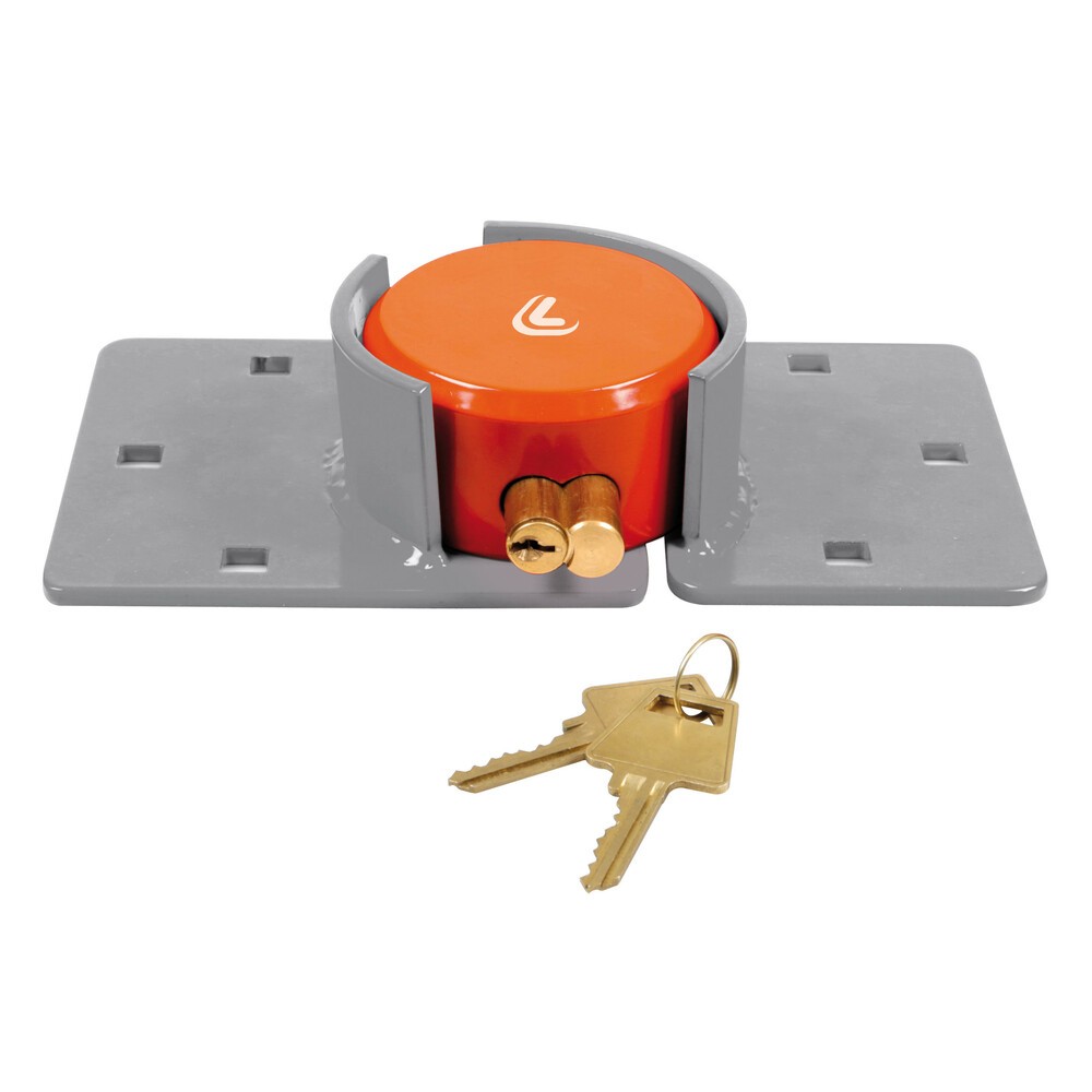 Zanna Tytan, Lock Door Blocking Rear