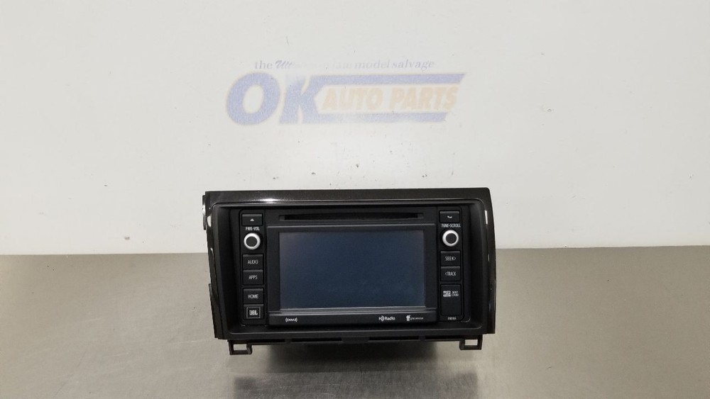17 TOYOTA SEQUOIA RADIO AUDIO DISPLAY RECEIVER CONTROL PANEL HEAD UNIT