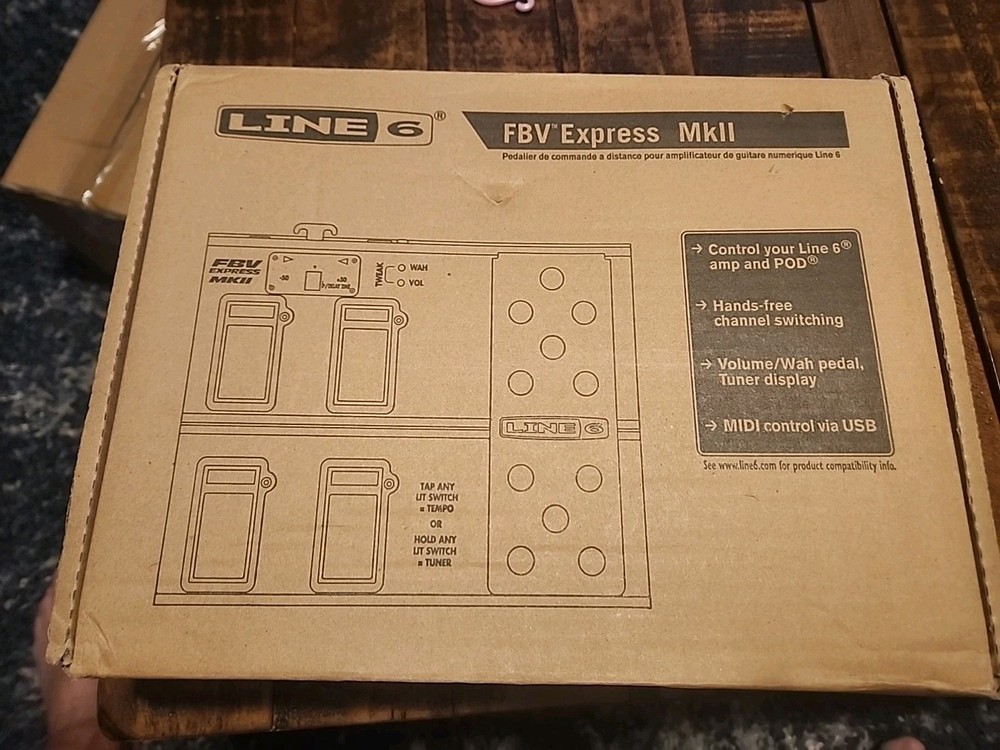 New Line 6 FBV Express MkII Amp Processor Channel Switching Foot Controller Fs