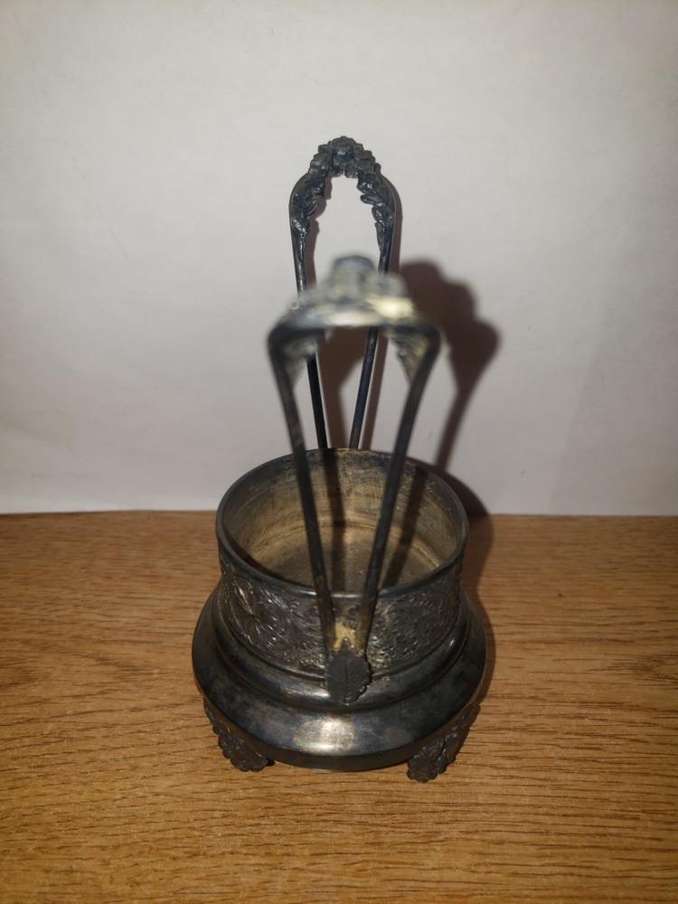 Middleton Silvertone Holder - Candle Holder - Broken