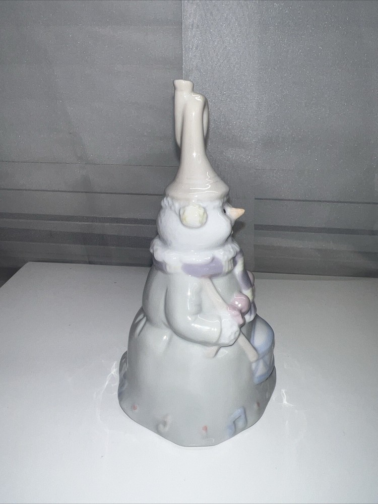 Porcelain Snowman Bell/Handbell-Playing Drum