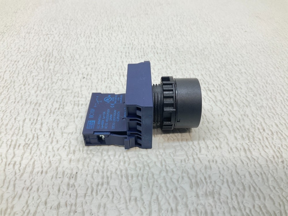 WEG BC10F Black Momentary Push Button BC1OF (TSC)